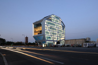 Humboldt-Box mit neuem Caterer Humboldt_box__Karsten_Pagel_cut