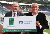 20130527_hannover96u_hannoverschevolksbank_j_wacheu_m_kind_motiv3