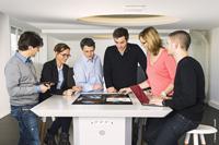 Neuer Multitouch-Meeting-Tisch von Immersion