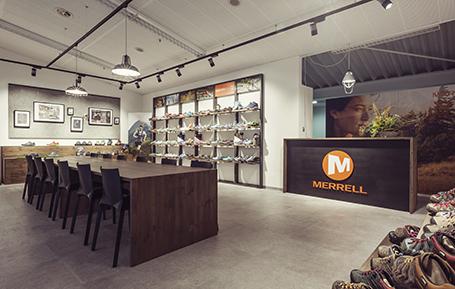 Designagentur Heckhaus entwirft Showroom für Merrell
