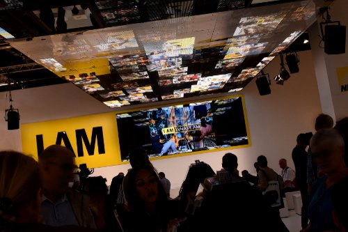 Nikon mit Equipment von CT auf der Photokina