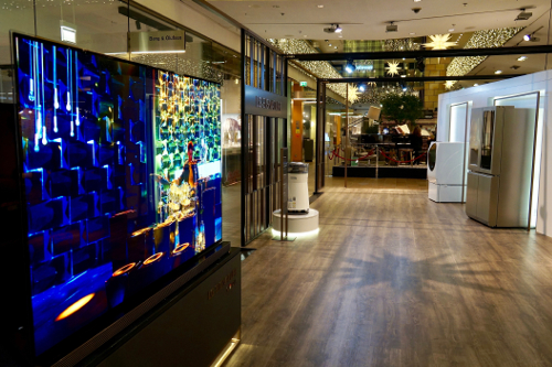 Markteinführung von LG Signature mit mobilem Showroom