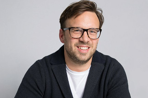 Steven Cichon führt Brand Spaces Team der Peter Schmidt Group
