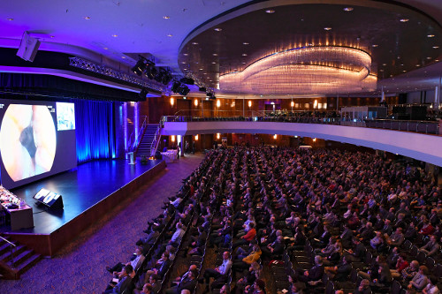 LuxAv als technischer Dienstleister beim Endoskopie Symposium