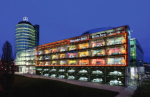 Automobiler Adventskalender als Showroom-Location
