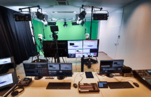 MCI konstruiert Streaming-Studio für Versicherungsanbieter