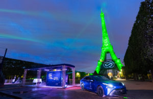 Toyota setzt mit Brennstoffzellentechnik den Eiffelturm in Szene Paris de l’hydrogene (Fotos: Toyota)