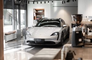 Porsche baut urbane Retail-Formate weltweit aus Porsche Studio Oslo (Fotos: Porsche AG)