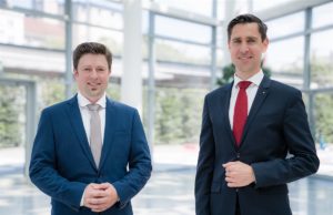 Geschäftsführer Gerald Klaushofer und Bernhard Brandl (von links, Foto: Standout)
