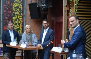 Spahn im Dialog mit dem Forum Veranstaltungswirtschaft