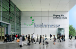 Koelnmesse Eingang Süd (Foto: Koelnmesse)