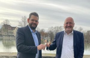 Christoph Huss und Dr. Josef Kauer (Foto: Huss-Medien)