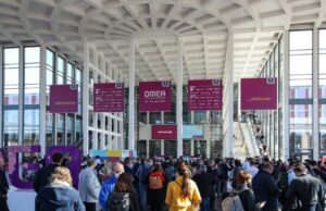 Besucher beim Start der DMEA (Foto: Messe Berlin)