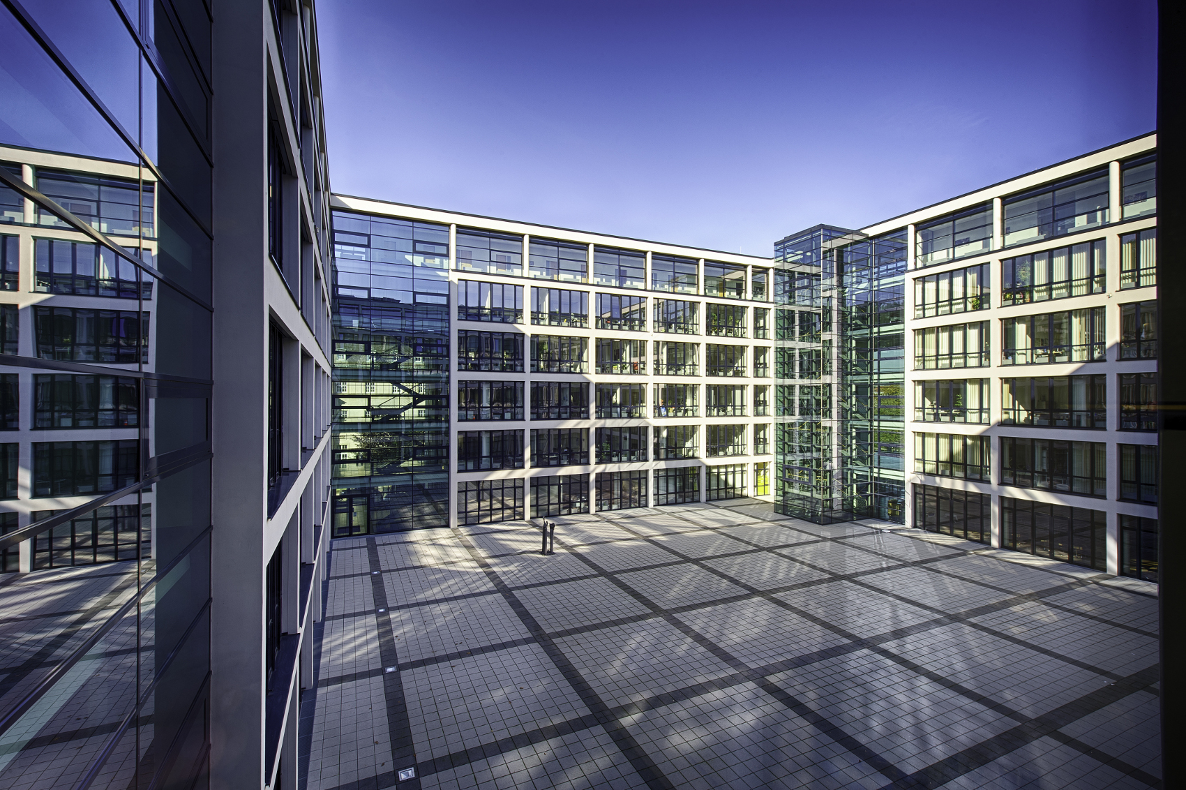 Wirtschaftsministerium Saarbrücken (Foto: Peter Kerkrath/MWAEV)