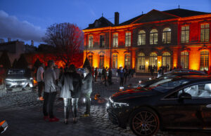 Mercedes-Benz öffnet die „magische Garage“ in Paris (Fotos: Mercedes-Benz)