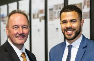 Michael Arfmann mit Danny Enwerem (von links, Foto Hamburg Messe)