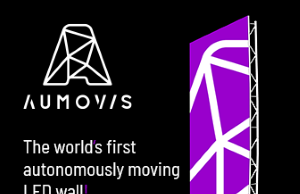 Autonom fahrende LED-Wand von AUMOVIS