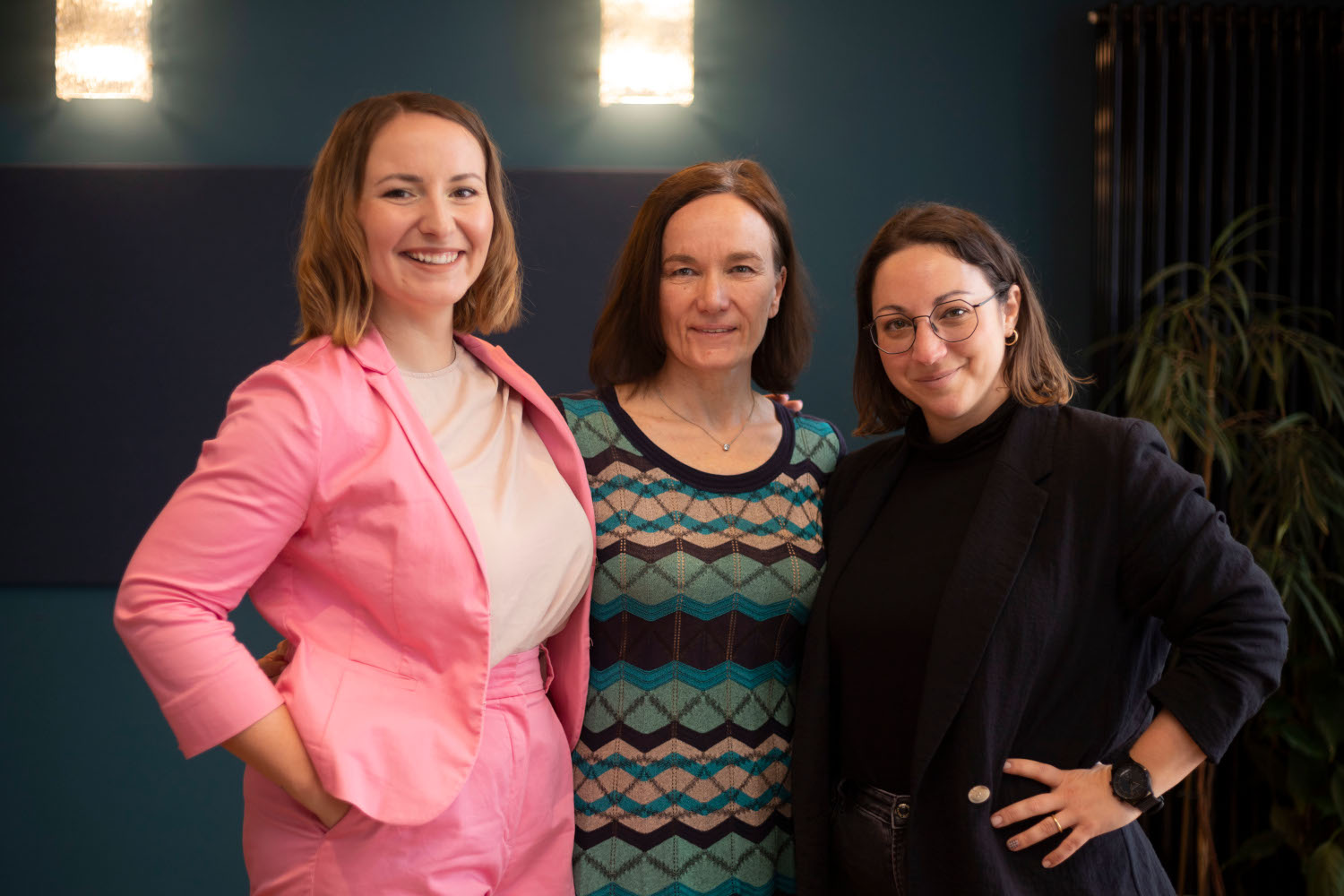 Christina Schirmbrand, Saskia Wallner und Ina Lins (von links, Foto: Ketchum/Minou Nekolny)