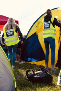 helping hands beim Parookaville