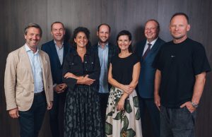 Wolfgang Peterlik, Ivo Franschitz, Leila Kassoume-Kreiner, David Strolz, Kathrin Widu, Franz X. Brunner, Alexander Knechtsberger (von links, Foto: emba/Niklas Schnaubelt)