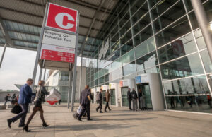 Eingang zur ceramitec (Foto: Messe München)