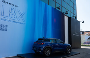 Eingang zur Lexus-Ausstellung „Time“ (alle Fotos: Toyota Deutschland)