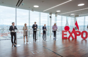 Botschafter Ryuta Mizuuchi, LH Johanna Mikl-Leitner, WKÖ-Präsident Harald Mahrer, Arbeits- und Wirtschaftsminister Martin Kocher und Regierungskommissärin Ursula Plassnik (von links, Foto: WKÖ/Studeny)