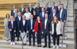 Gruppenfoto der Emeca-Generalversammlung bei der Messe Stuttgart (Foto: Emeca)