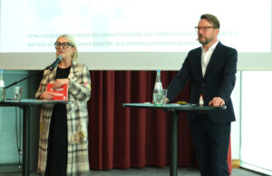 Petra Hedorfer und Matthias Schultze bei der GCB-Mitgliederversammlung am 6. Juni 2024 (Foto: GCB/F. Dörsching)