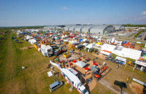 Messe RATL auf dem Peter-Gross-Bau Areal