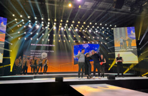 Mike Doerfling mit Alison Zullo und Jens Meyer von Jack Morton Worldwide (von links, Foto: NIYU)