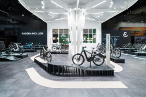 Riese & Müller auf der Eurobike 2024 (Foto: Kristof Lemp)