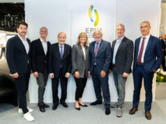 Roland Brand (CEO Easyfairs DACH-Italy), Benoit David (Easyfairs Group Head of M&A Deals and Strategic Alliances), André Collard (EPHJ Gründer), Anne Lafère (Easyfairs Group CEO), Olivier Saenger (EPHJ Gründer), Matt Benyon (Easyfairs Group CEO) und Alexandre Catton (EPHJ Event Manager) (von links, Foto: Easyfairs)