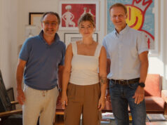 Paul Kothbauer, Viktoria Kantelberg und Franz Kalla (von links, Foto: DocLX Holding)