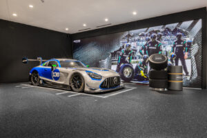 Zweites deutsches AMG Brand Center in Hamburg eröffnet (Fotos: Mercedes-Benz)