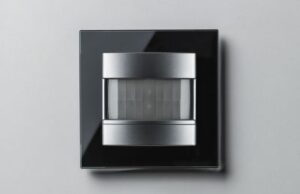 Intelligente Lichtsteuerung: Bewegungsmelder Aufputz im Fokus