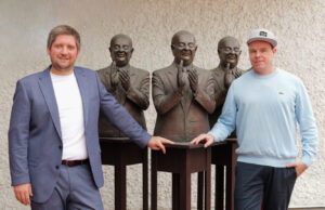 Filderhalle und bertha’s place unter neuer Geschäftsführung Kevin Goldberg und Stephan Wieland (von links, Foto: Stadtmarketing und Filderhalle Leinfelden-Echterdingen GmbH)