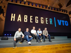 Neue Partnerschaft: Habegger Austria und VTG kooperieren David Falch (VTG), Christoph Trauner (Habegger), Sebastian Hasenöhrl (VTG), Tibor Fehle (Habegger) und Bernhard Geib (VTG) (von links, Foto: Habegger Austria/VTG-Veranstaltungstechnik GmbH)
