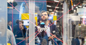 AUMA-Studie zu künstlicher Intelligenz in der Messebranche Messebesucher auf der SPS (Foto: Mesago Messe Frankfurt GmbH / Arturo Rivas Gonzalez)