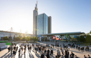 EMO weiterhin in Hannover: Deutsche Messe bleibt VDW-Partner Die EMO 2025 in Hannover (Foto: VDW)