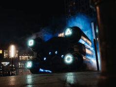 Ultra OOH inszeniert PlayStation-Raumschiff in Berlin Das PlayStation-Raumschiff am Ravelinplatz (Foto: Sony Interactive Entertainment Europe)