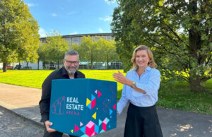 Neue Projektleitung für die Real Estate Arena Hartwig von Saß und Inga Frauendorf (Foto: Deutsche Messe)