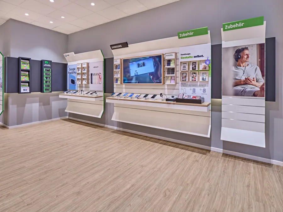 umdasch organisiert Digital Signage-Rollout für freenet (Fotos: umdasch) umdasch organisiert Digital Signage-Rollout für freenet (Fotos: umdasch)