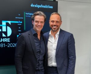 Michael Raberger und Samir Ayoub bei der Eröffnung des neuen gemeinsamen Showrooms in München (von links, Foto: Ricoh)
