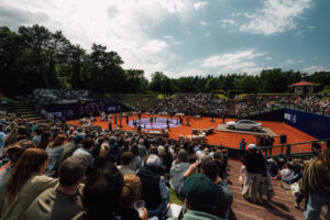 Mercedes-Benz Signature Court in Berlin (Fotos: Mercedes-Benz)