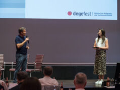 degefest-Fachtage 2026: Der Verband zieht Bilanz Markus Brandt vom degefest mit Moderatorin Louisa Schlang (Foto: degefest)
