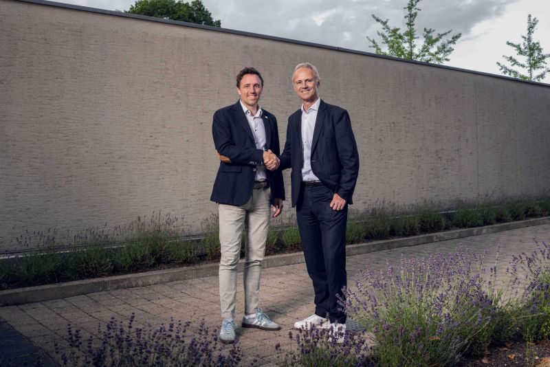 Pascal Jenny mit Roger Schnegg (von links, Foto: Bernexpo) Pascal Jenny mit Roger Schnegg (von links, Foto: Bernexpo)