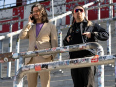 FC St. Pauli und German Wahnsinn launchen „Sound of St. Pauli“ Martin Drust mit Philipp Feit im Millerntor-Stadion (von links, Foto: FC St. Pauli/Stefan Trocha)