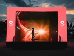 Screen Visions LED-Cube verbindet Screen und Bühnenfläche
