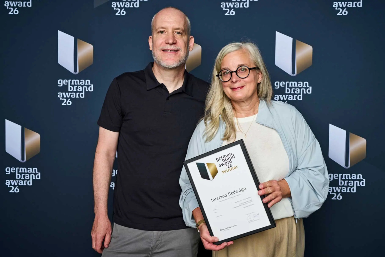 Patrick Jacobi von Lekkerwerken mit Janine Eisenhauer von WZF (Foto: German Design Council) Patrick Jacobi von Lekkerwerken mit Janine Eisenhauer von WZF (Foto: German Design Council)